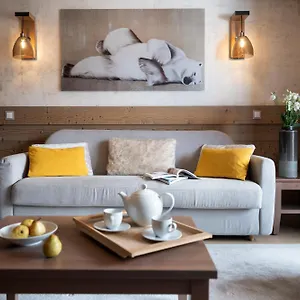 https://residence-pierre-vacances-premium-lhevana.hotels-rhonealpes.com